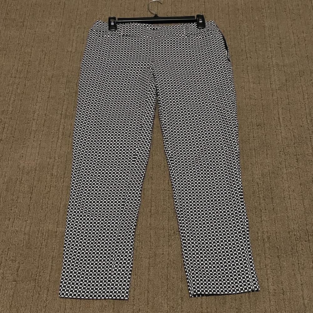 White House Black Market Pants -Size 4R